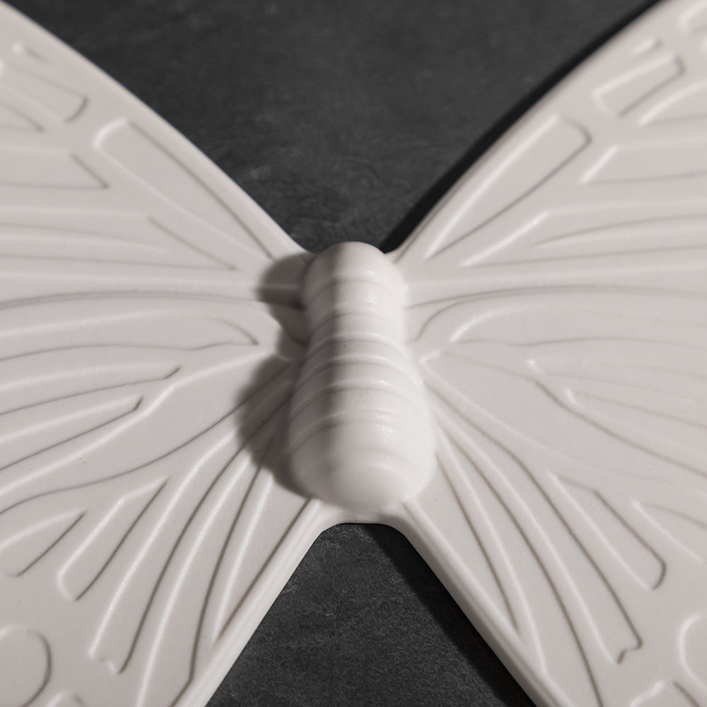 Duo de Papillons Muraux Colorés en Céramique Vert