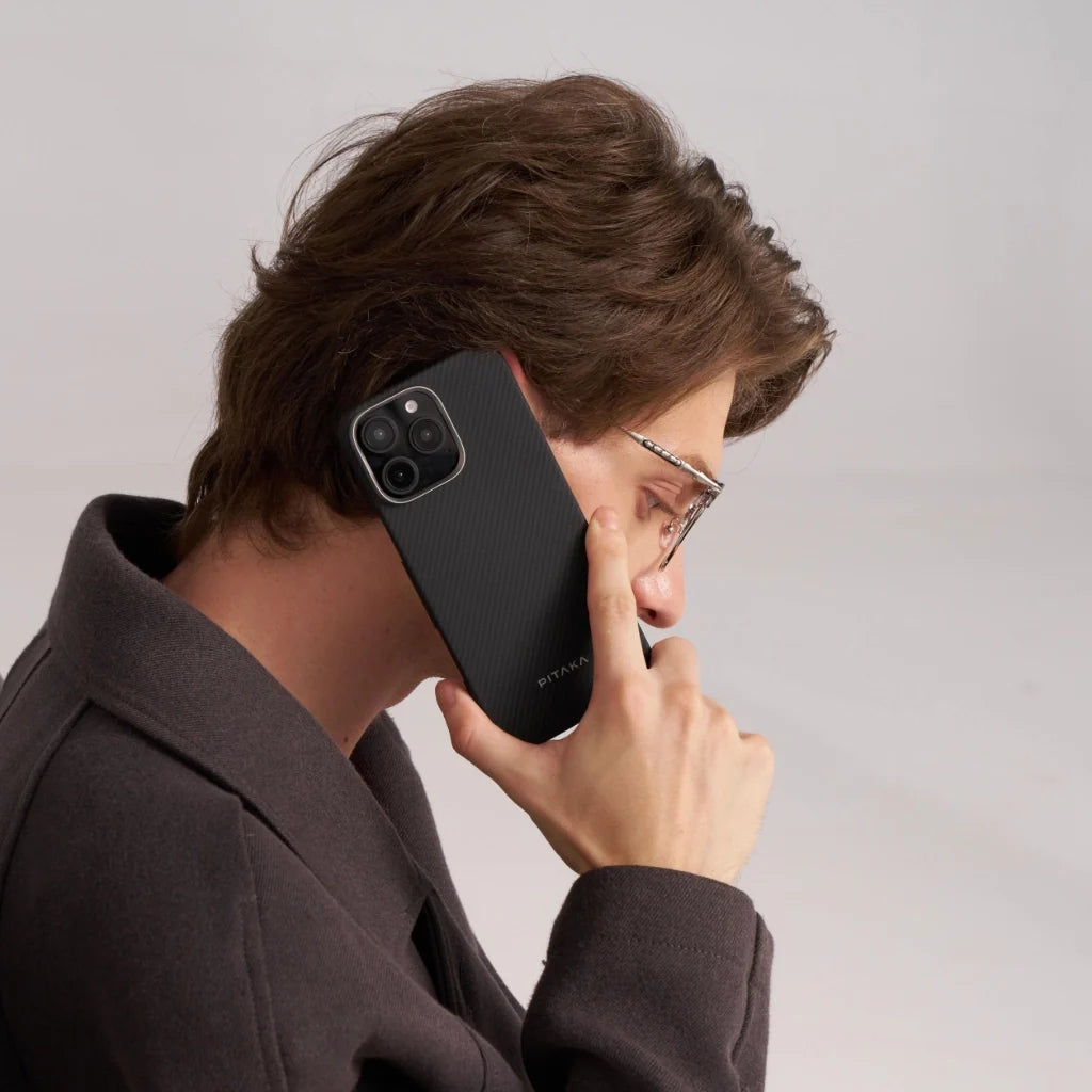 PITAKA Coque Ultra Mince pour iPhone 16 Plus Black/Grey