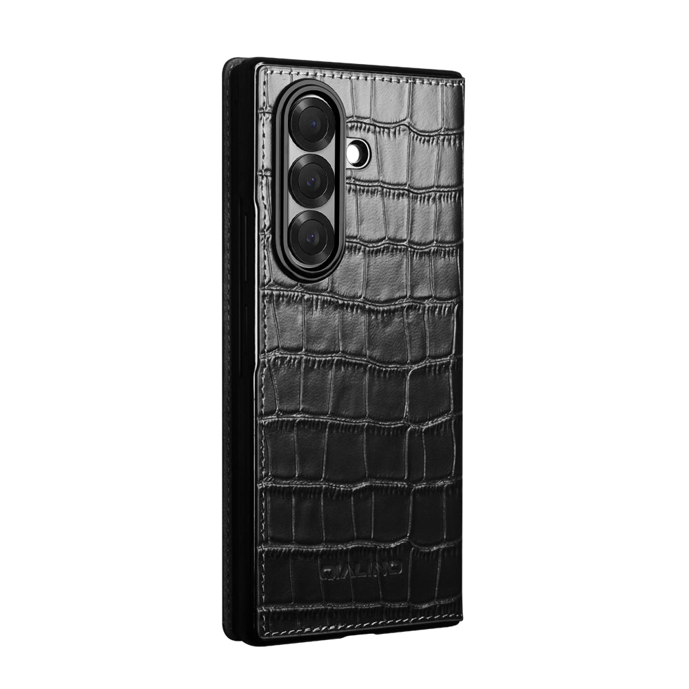 QIALINO Étui Premium Noir, en cuir véritable fait main, finition grain Alligator, pour Samsung Galaxy Z Fold7