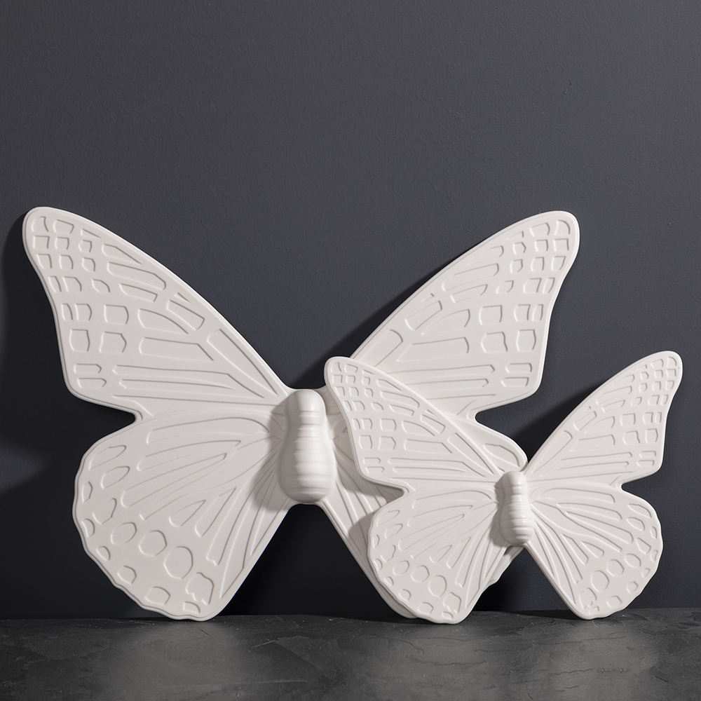 Duo de Papillons Muraux Colorés en Céramique Blanc