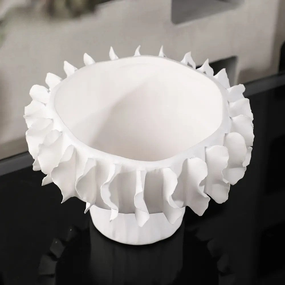 Vase Minimaliste Fait Main en Céramique, Objet Décoratif